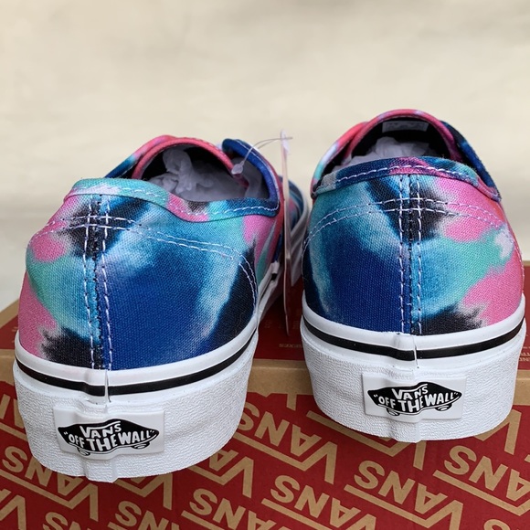 VANS AUTHENTIC TIE DYE MULTI/TRUE WHITE WMNS - Picture 13 of 15